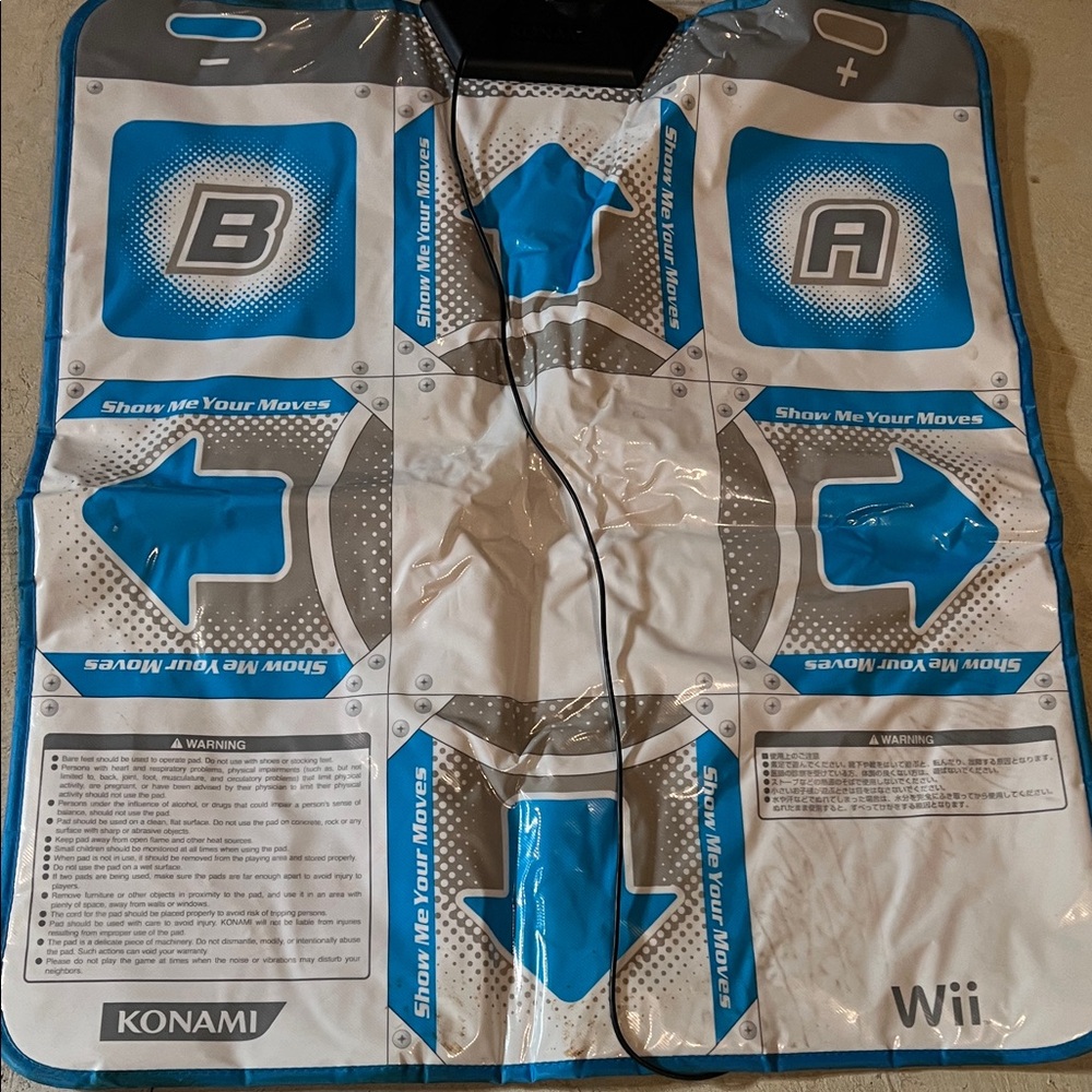Konami Dance Mat for Wii - Blue and White